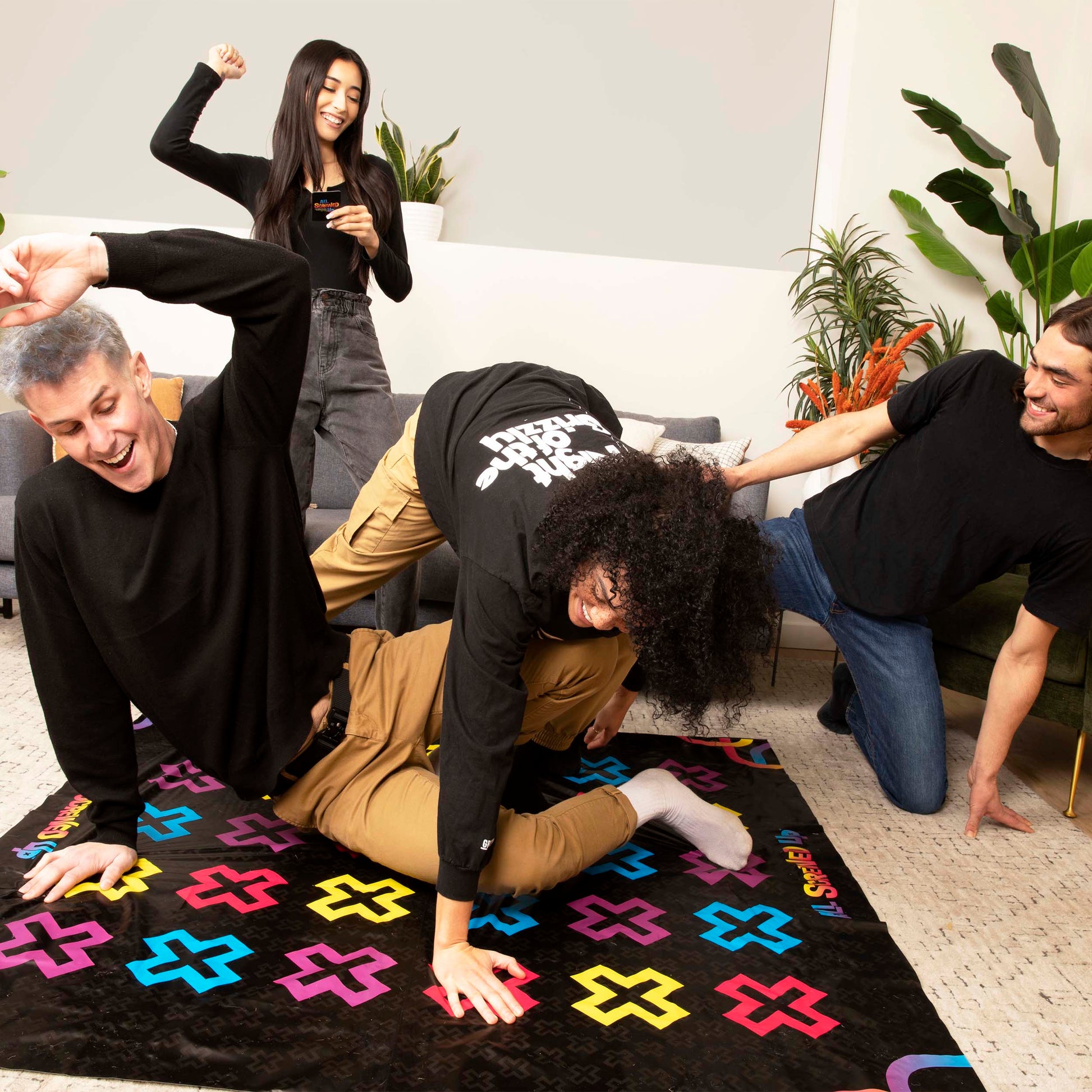 All Screwed Up Twister Game - Trò Chơi Tiệc Tùng Vận Động Cho Người Lớn - What Do You Meme?® - Hình ảnh bổ sung 4