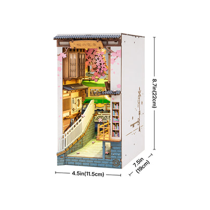 Rolife Book Nook Shelf Insert - Sakura Densya TGB01 - Mô hình gỗ DIY trang trí kệ sách - Rolife
