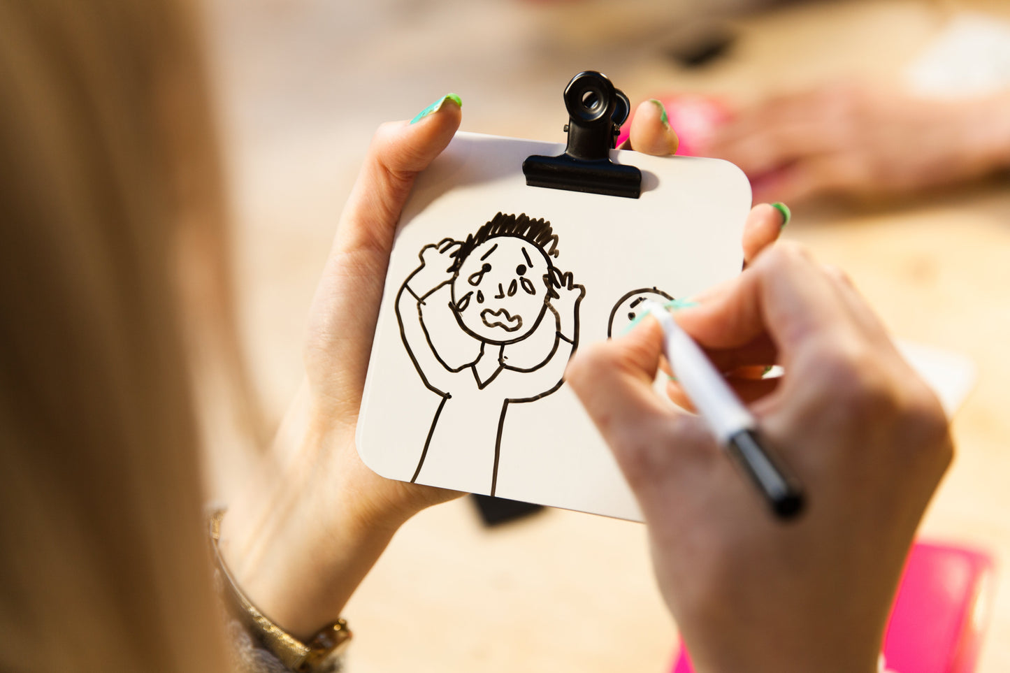 Scrawl - Board Game Vẽ Hình Hài Hước Cho Người Lớn - Big Potato Games