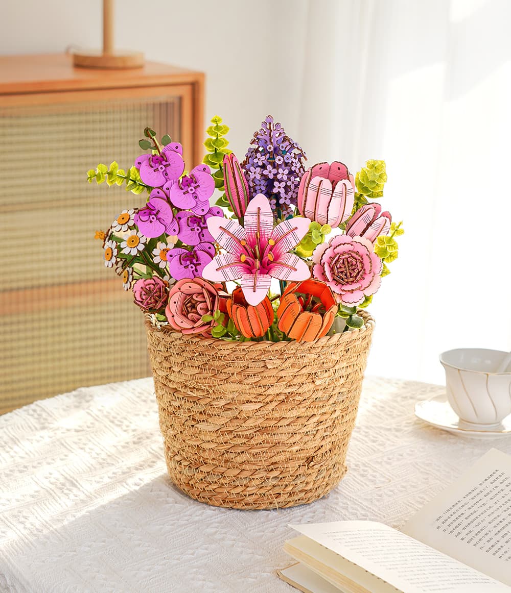 Rolife DIY Wooden Pink Lily Flower Kit TW071 - Mô hình lắp ráp hoa gỗ 3D - Rolife