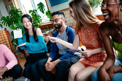 Telestrations® 8 Player (2nd Edition) - Board game vẽ hình đoán chữ - The Op Games