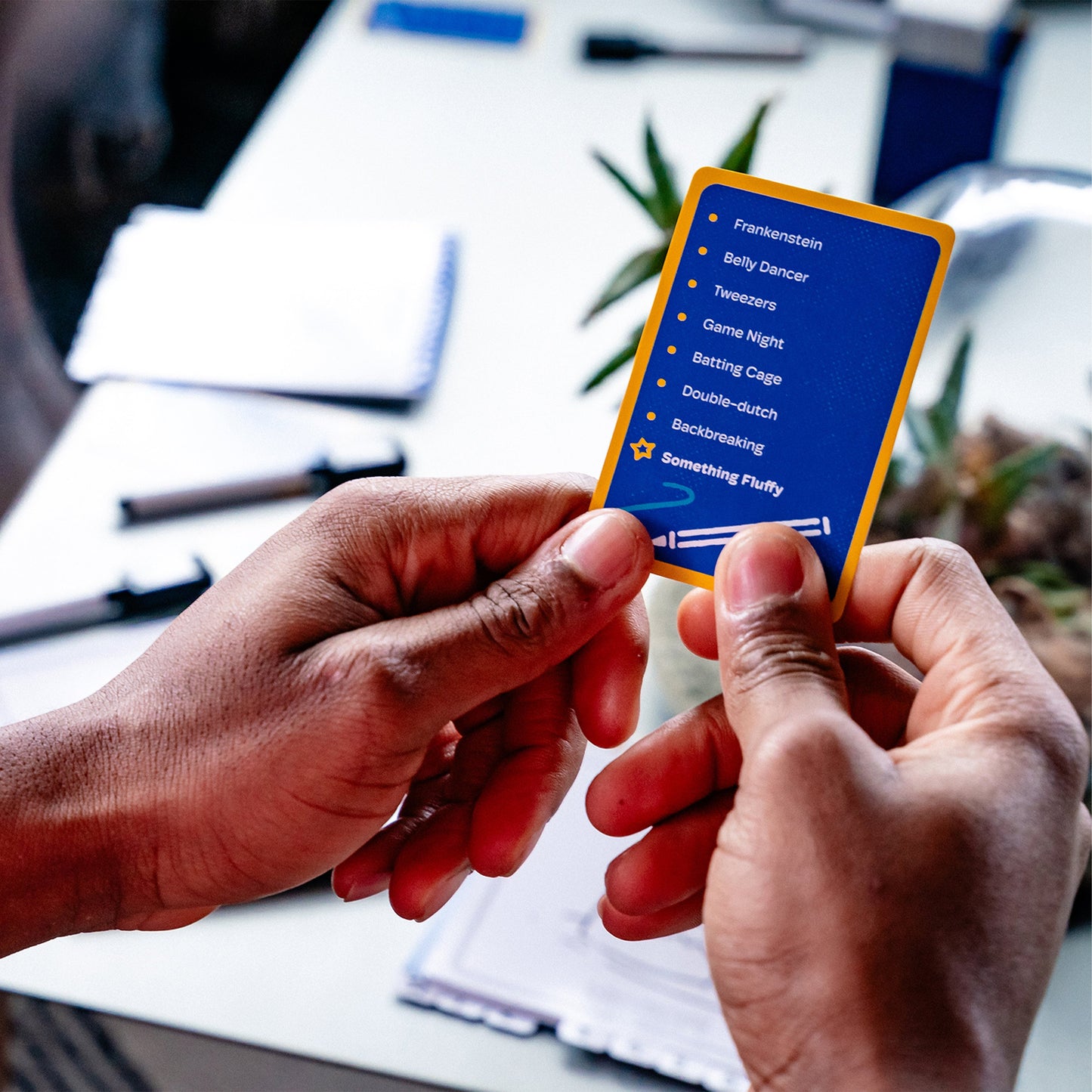 Telestrations® 12 Player (2nd Edition) - Board game vẽ hình đoán chữ cho nhóm lớn - The Op Games