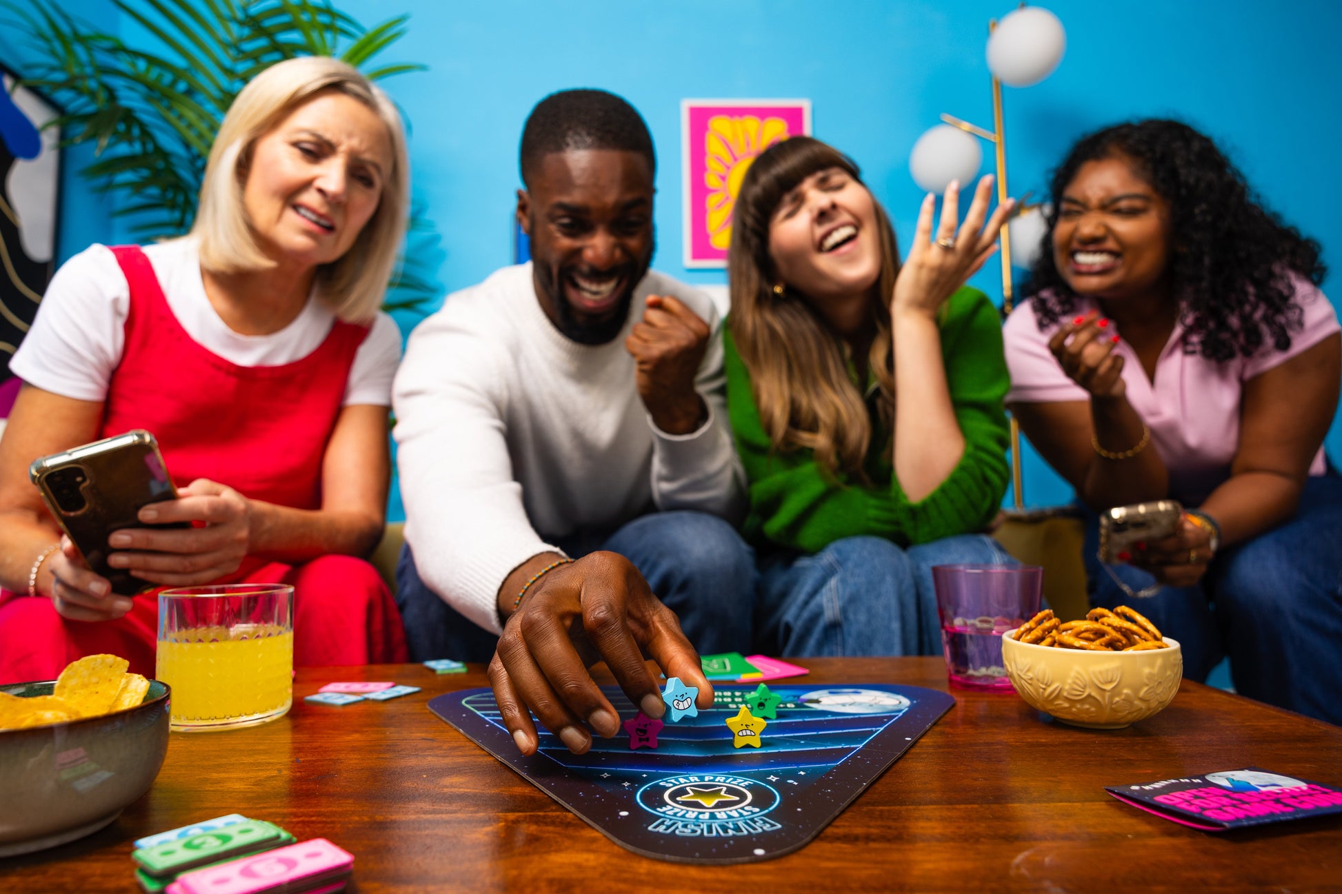 Trivia Night Live - Board Game Đố Vui Game Show Hấp Dẫn - Big Potato Games - Hình ảnh bổ sung 7