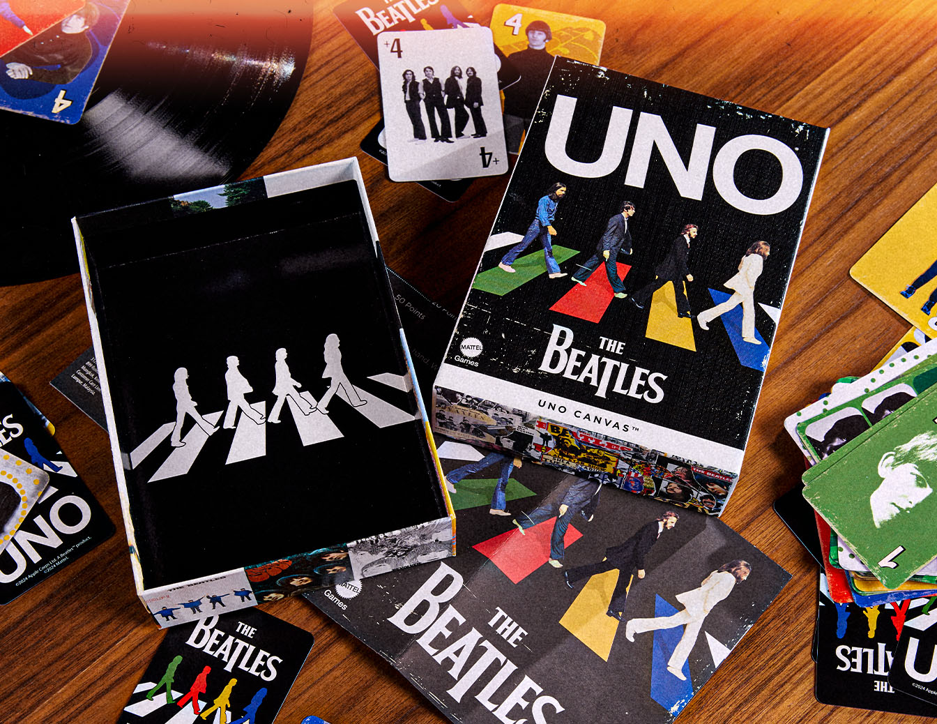 UNO Canvas The Beatles Card Game - Bộ Bài Thẻ Bài Nghệ Thuật Sưu Tầm - Mattel