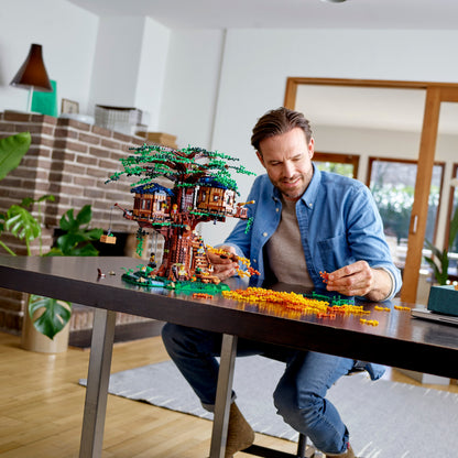 LEGO® Ideas Tree House - Bộ Lắp Ráp Nhà Trên Cây - LEGO 21318 - Góc nhìn khác 3