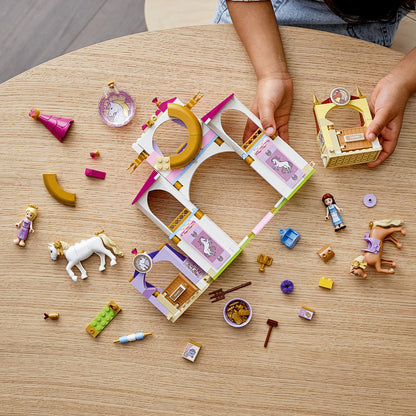 LEGO® Disney Belle and Rapunzel’s Royal Stables - Đồ chơi lắp ráp Chuồng ngựa Hoàng gia LEGO 43195 - Góc nhìn khác 3
