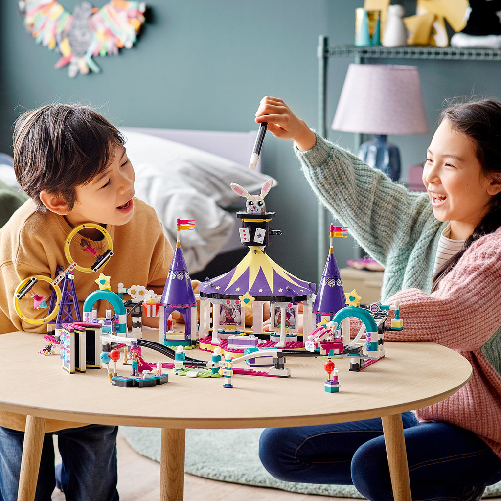 LEGO® Friends™ Magical Funfair Roller Coaster - Tàu lượn siêu tốc Hội chợ Phép thuật - LEGO 41685 - Góc nhìn khác 3