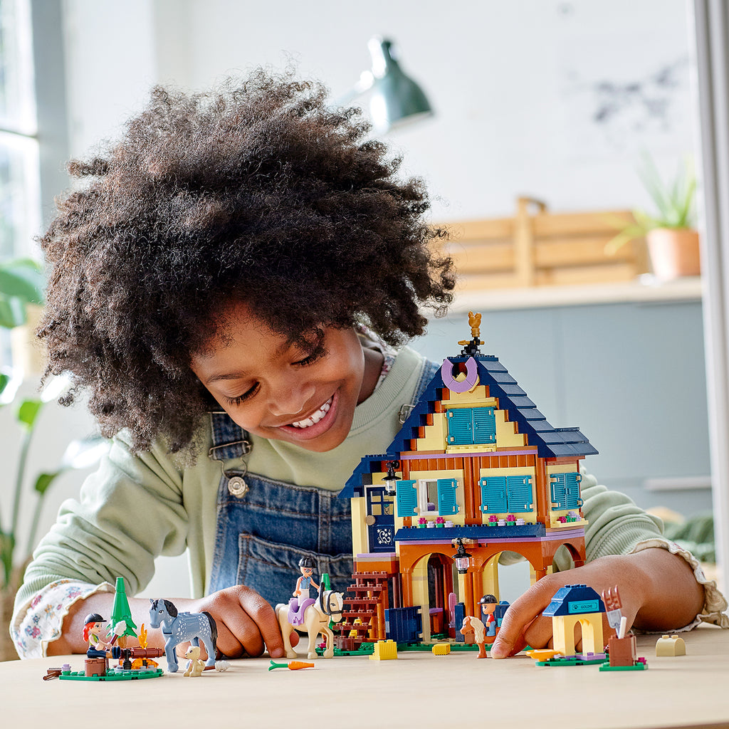 LEGO® Friends™ Forest Horseback Riding Center - Trung Tâm Cưỡi Ngựa Trong Rừng - LEGO 41683 - Hình ảnh bổ sung 4
