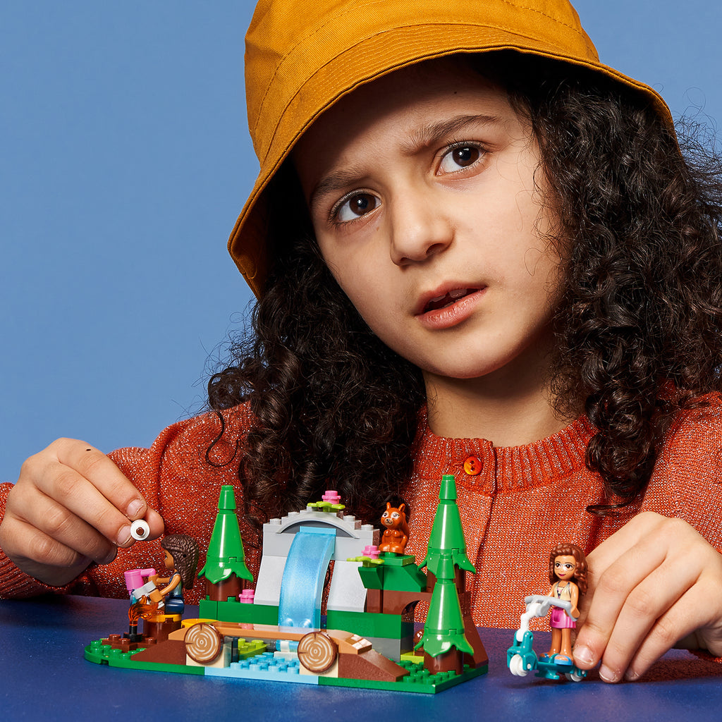 LEGO® Friends™ Forest Waterfall - Đồ Chơi Lắp Ráp Thác Nước Trong Rừng - LEGO 41677 - Hình ảnh bổ sung 4