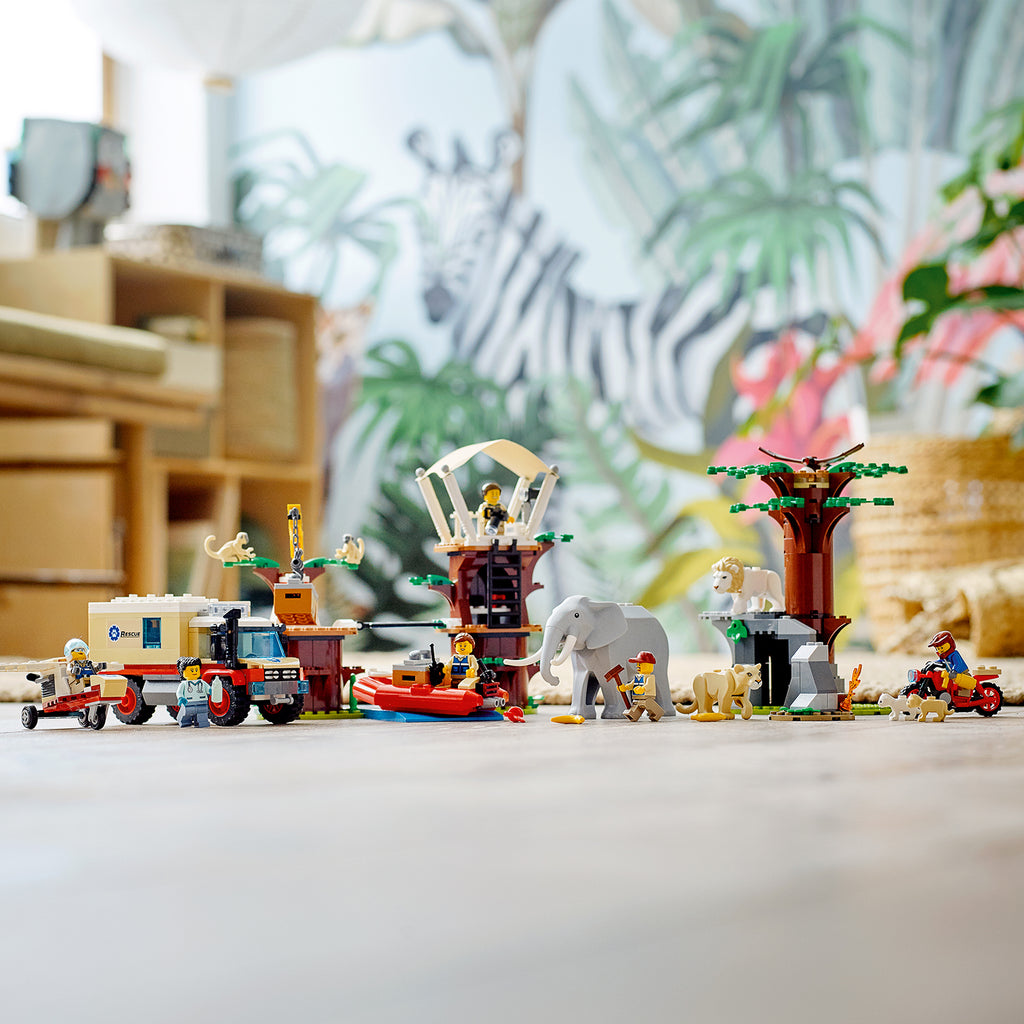 LEGO® City Wildlife Rescue Camp - Trạm Cứu Hộ Động Vật Hoang Dã - LEGO 60307 - Hình ảnh bổ sung 5