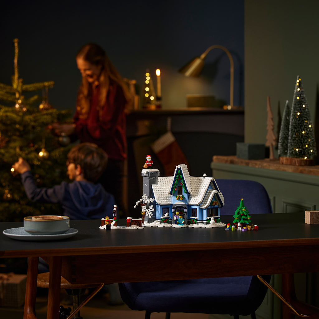LEGO® Santa's Visit - Mô Hình Nhà Giáng Sinh Winter Village - LEGO 10293 LEGO - ảnh 2 - Lego