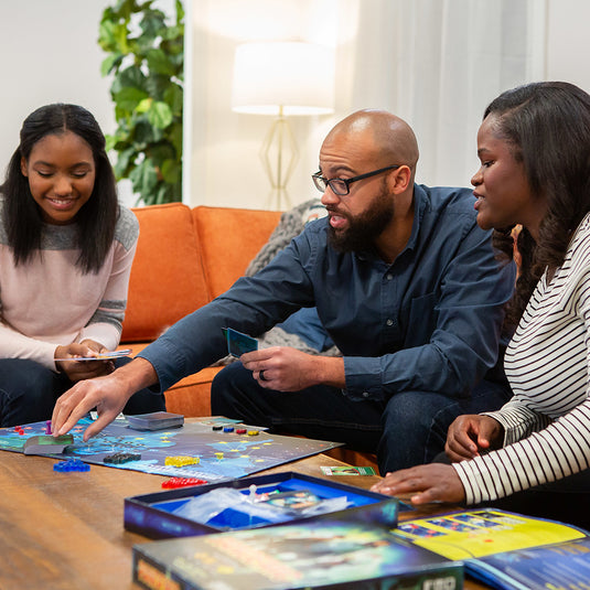 Pandemic Board Game (Bản Gốc) - Trò Chơi Chiến Thuật Hợp Tác Cứu Thế Giới