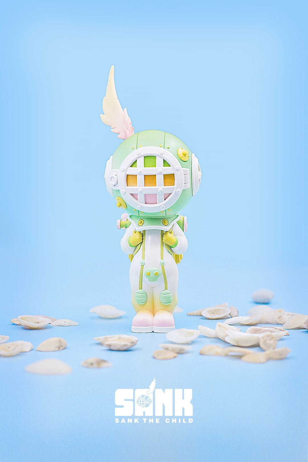 On The Way Series The Diver - Green - Mô hình Art Toy Resin Cao Cấp - Sank Toys - Hình ảnh chi tiết 2