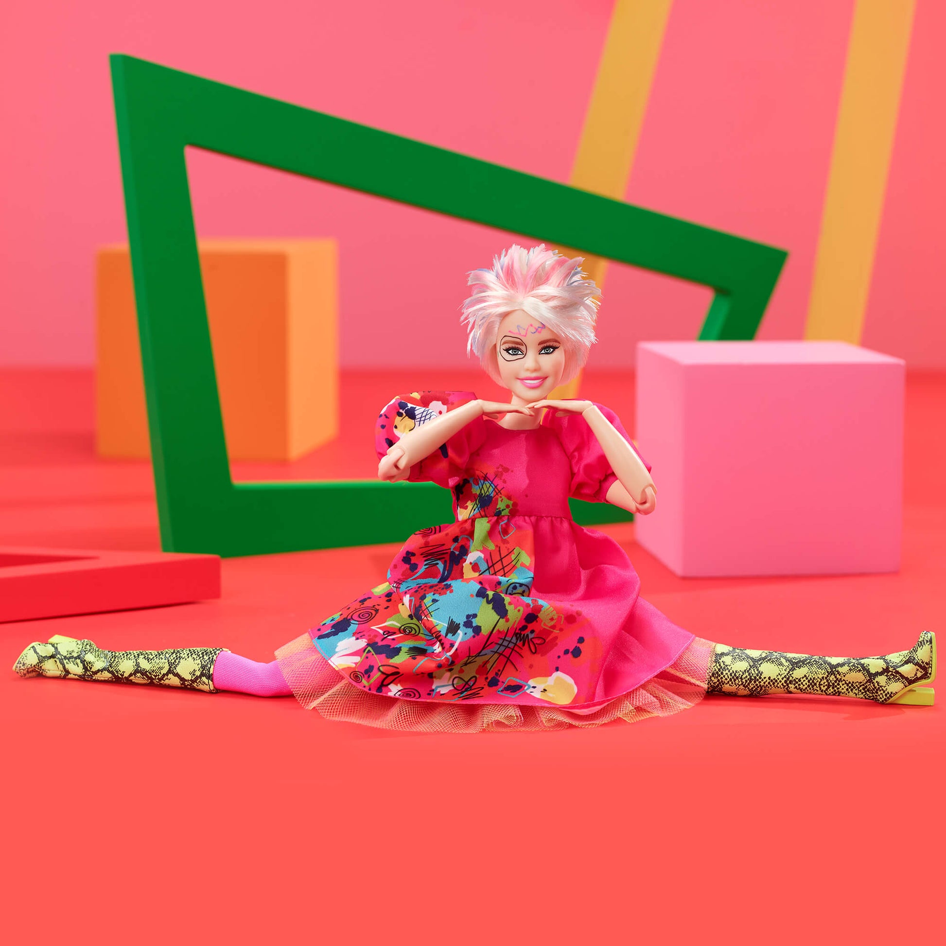 Weird Barbie – Barbie The Movie Búp Bê Sưu Tầm Barbie Signature - Góc nhìn khác 3