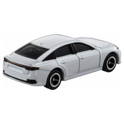 Tomica No. 62 Toyota Crown Sedan
