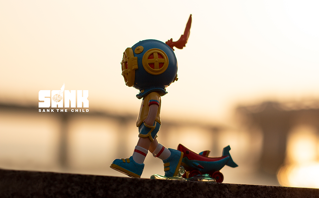Lonely Park - Go Walking-1980s - Mô Hình Art Toy Cao Cấp Sank Toys Sank Toys - ảnh 1 - Figure