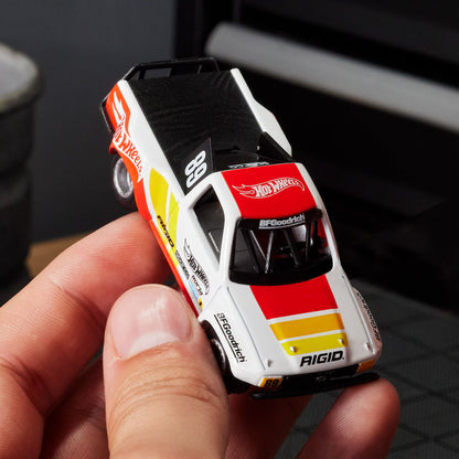 Hot Wheels Elite 64 1989 Toyota HiLux Stadium Truck - Xe Mô Hình Tỷ Lệ 1:64 Cao Cấp - Hot Wheels Hot Wheels - ảnh 6 - Xe mô h