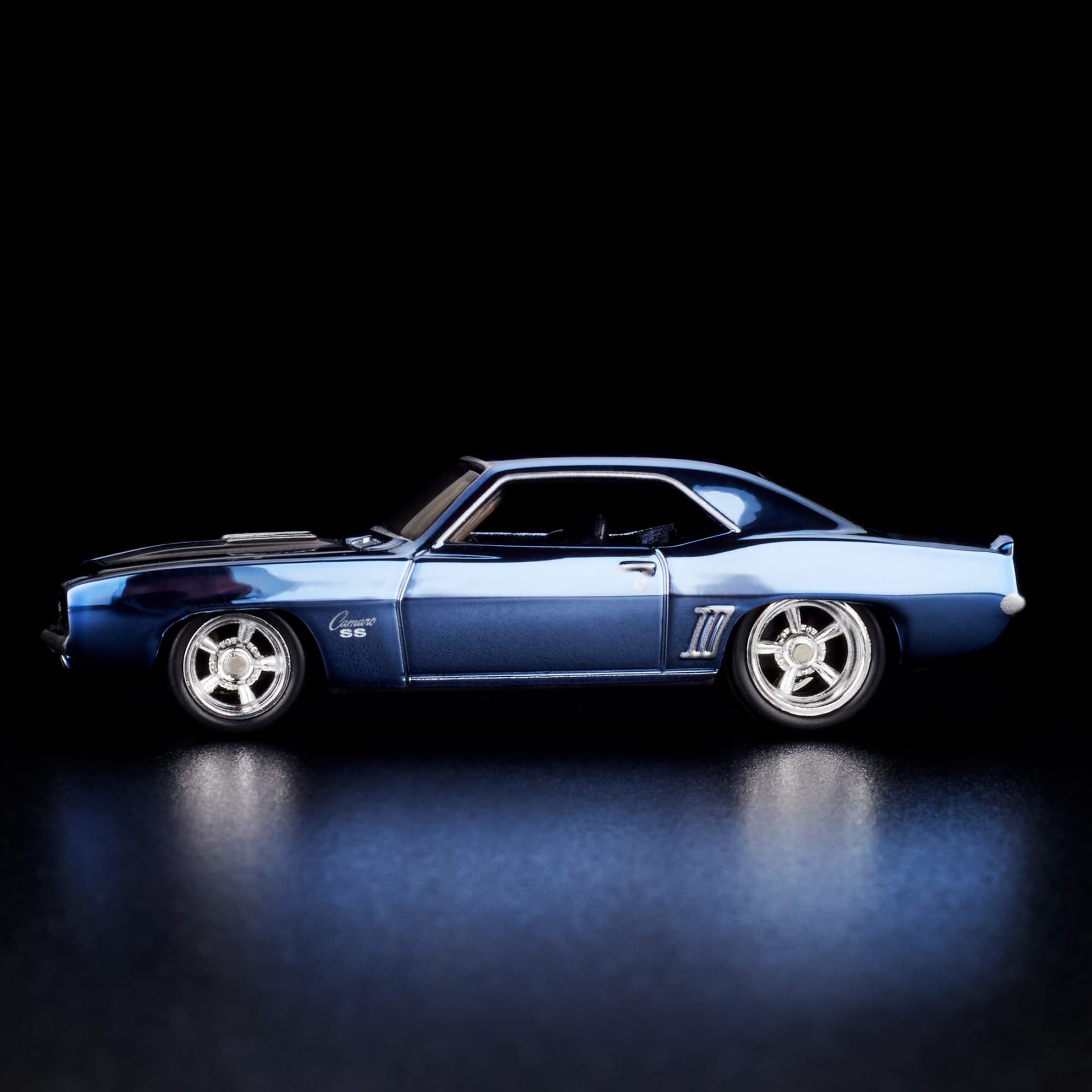 RLC Exclusive 1969 Chevy Camaro SS Xe Mô Hình Tỷ Lệ 1:64 Hot Wheels Red Line Club - Hình ảnh chi tiết 2