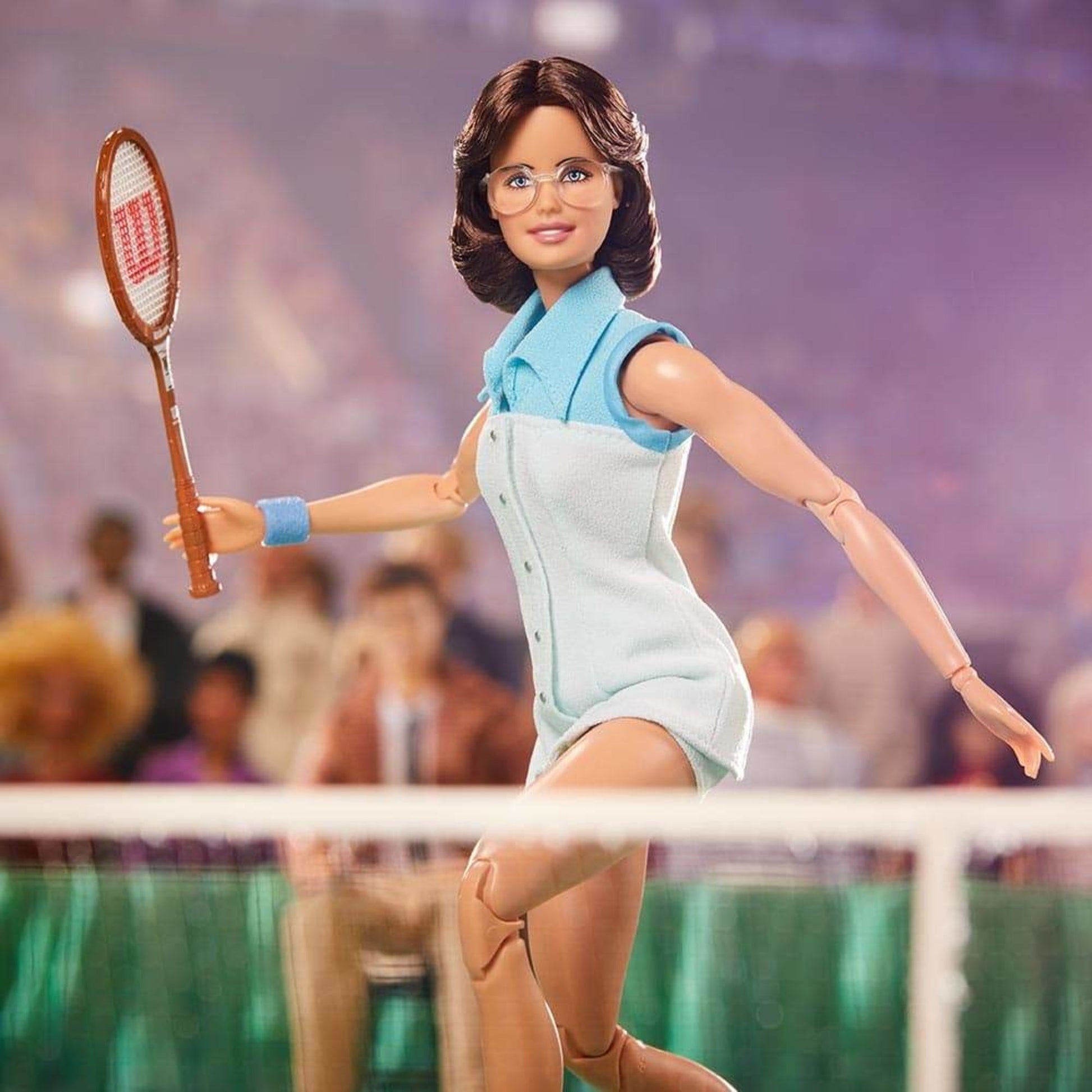 Billie Jean King Barbie Inspiring Women Series Doll - Búp bê Sưu tầm Huyền thoại Quần vợt - Mattel GHT85 - Góc nhìn khác 3