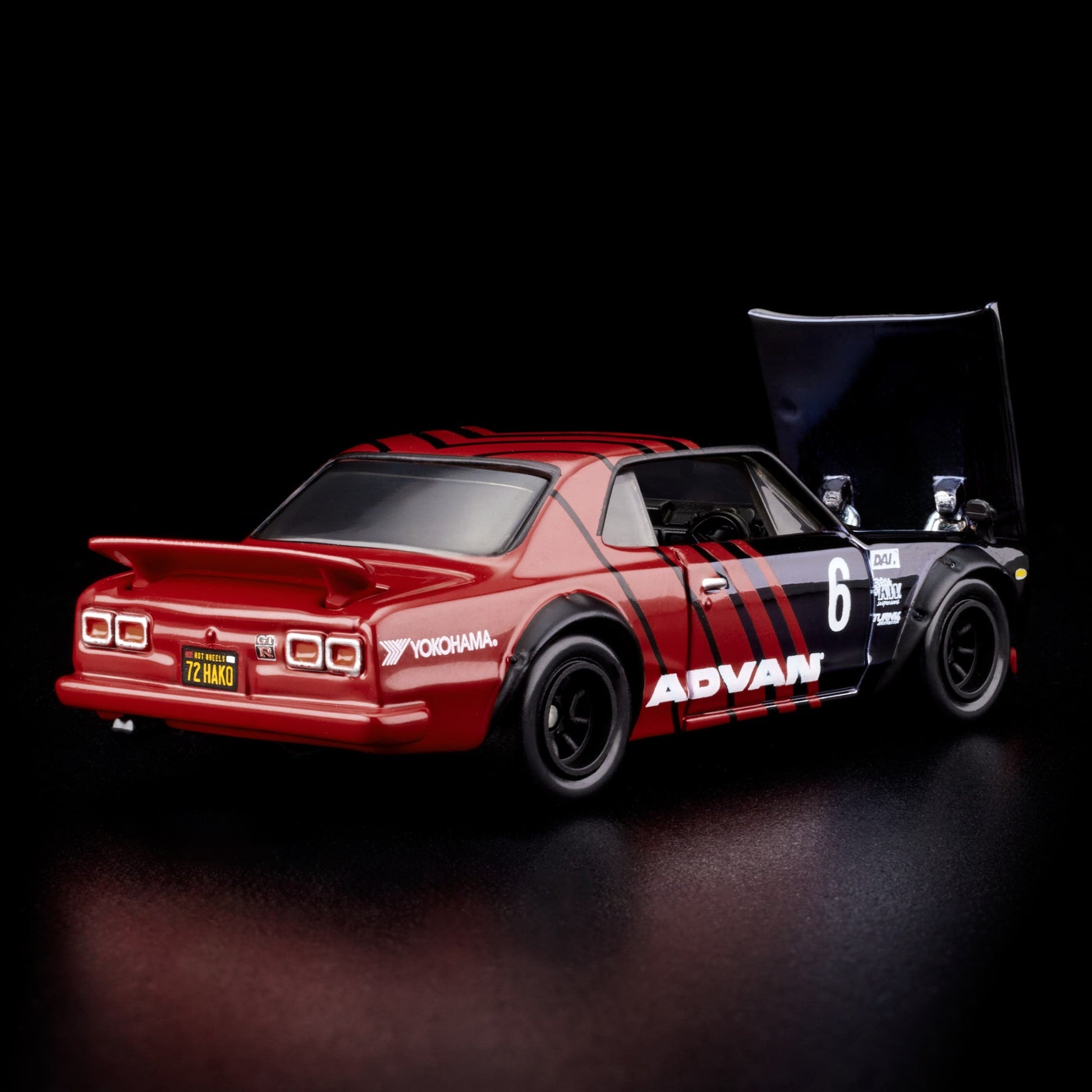 Hot Wheels RLC 1972 Skyline H/T 2000GT-R - Mô Hình Xe Nissan Skyline JDM Cao Cấp - Hot Wheels RLC Exclusive Hot Wheels - ảnh 