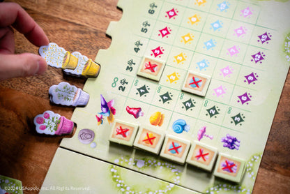 Gnome Hollow - Trò chơi chiến thuật Eurogame - The Op Games