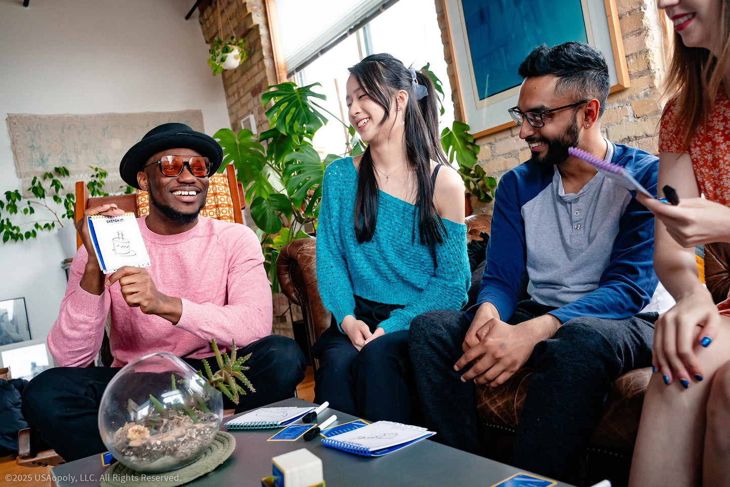 Telestrations® 6 Player (2nd Edition) - Board game vẽ hình đoán chữ - The Op Games