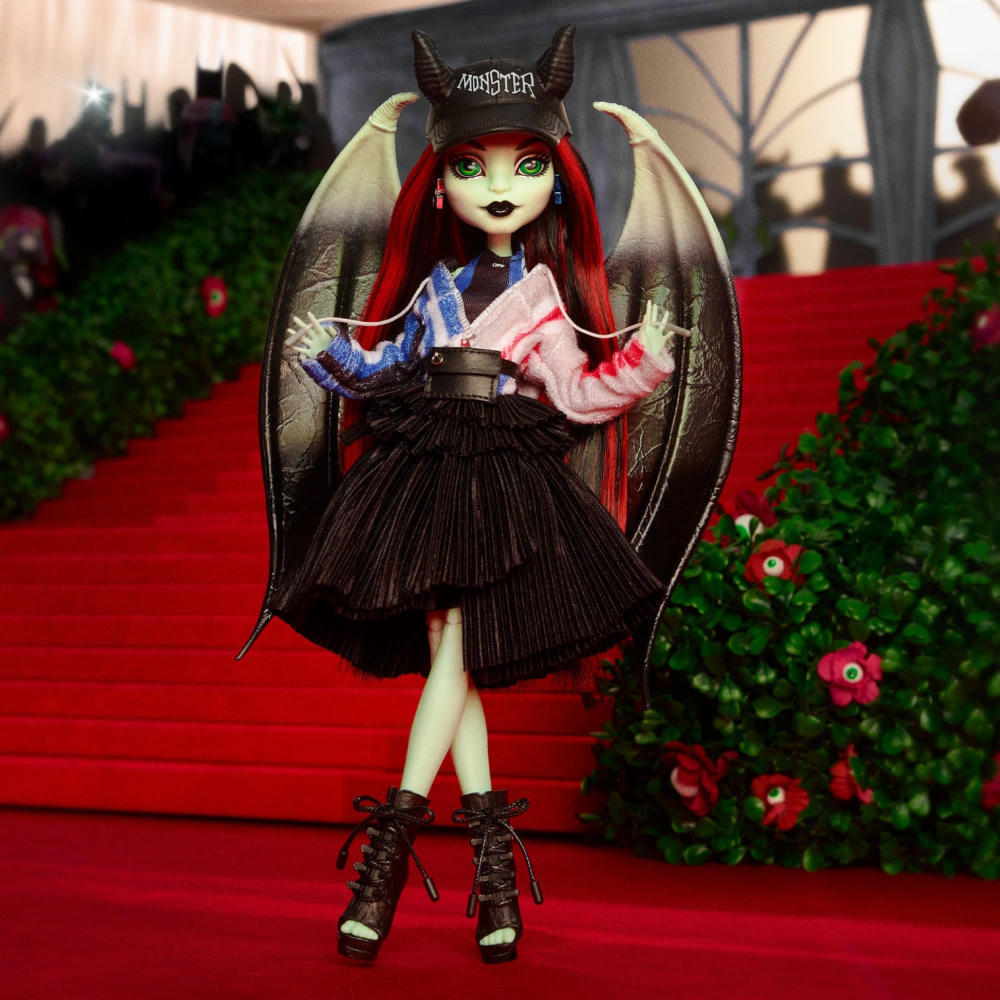 Off-White™ c/o Monster High Raven Rhapsody Doll - Búp Bê Sưu Tầm Cao Cấp Mattel Creations - Hình ảnh chi tiết 2