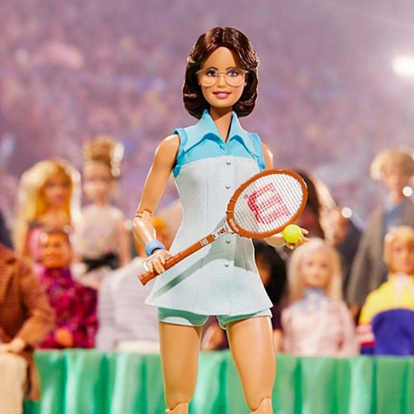 Billie Jean King Barbie Inspiring Women Series Doll - Búp bê Sưu tầm Huyền thoại Quần vợt - Mattel GHT85 - Hình ảnh chi tiết 2
