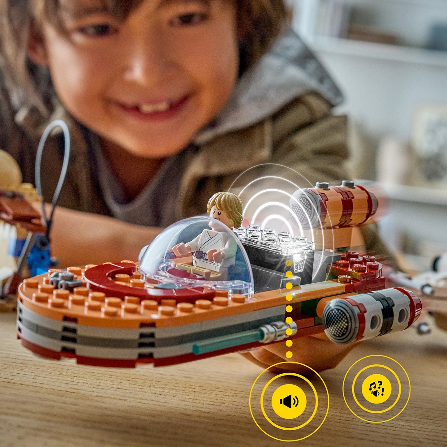 LEGO® Star Wars™ SMART Play™: Luke’s Landspeeder™