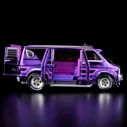 RLC Exclusive ‘70s Dodge Tradesman Van Xe Mô Hình Hot Wheels - Hình ảnh bổ sung 4