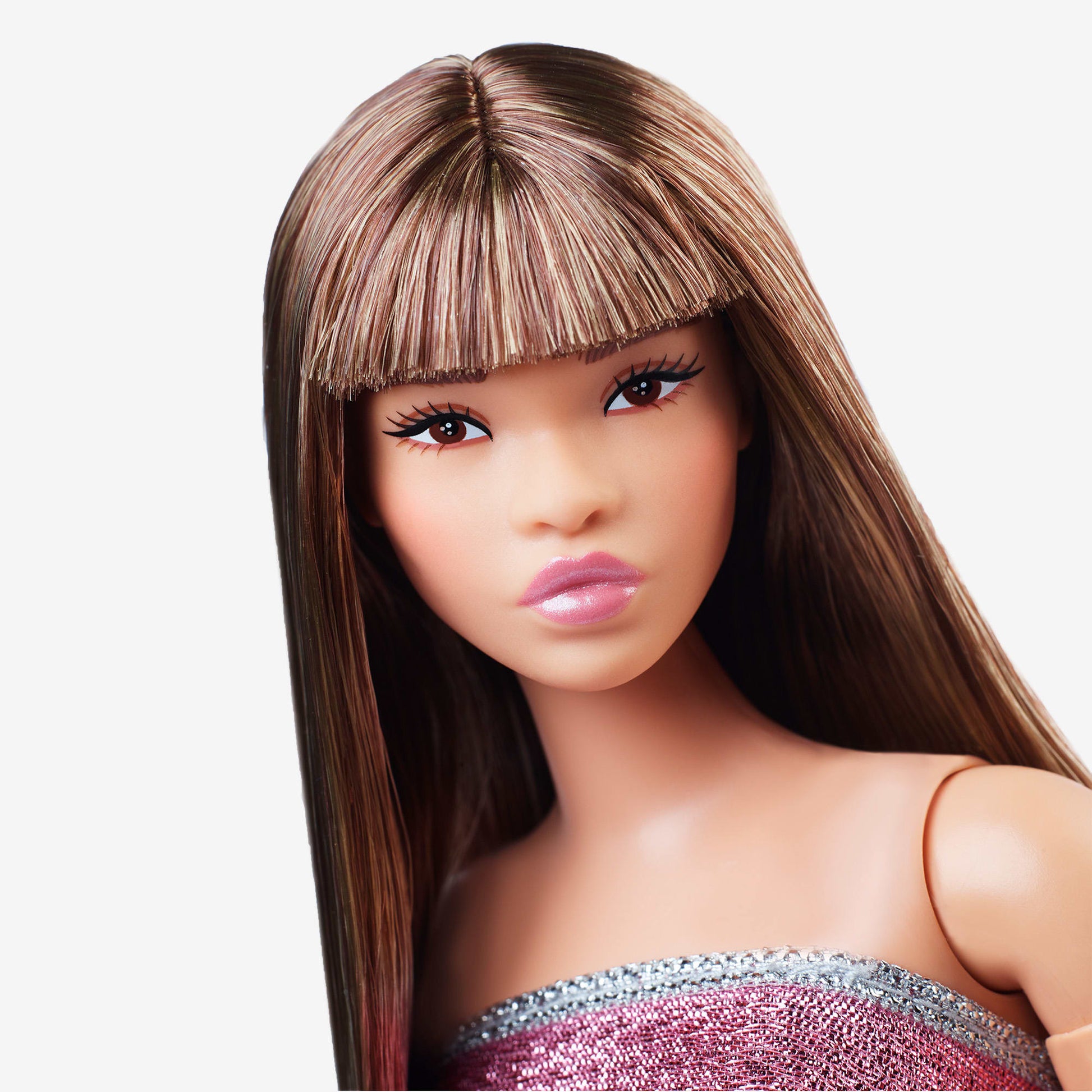 Barbie Looks Doll #24 (Curvy, Long Brown Hair) - Búp Bê Thời Trang Cao Cấp - Barbie Signature HRM16 - Hình ảnh bổ sung 7