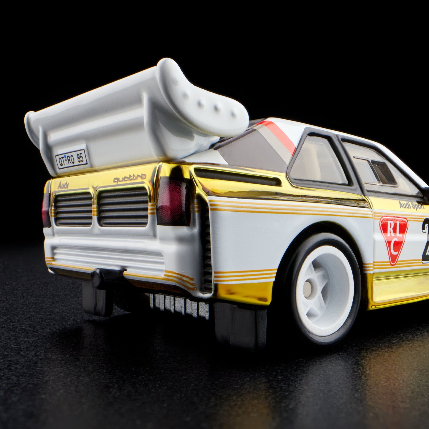 RLC Exclusive 1985 Audi Sport quattro S1 - Xe Mô Hình Rally 1:64 Hot Wheels Red Line Club