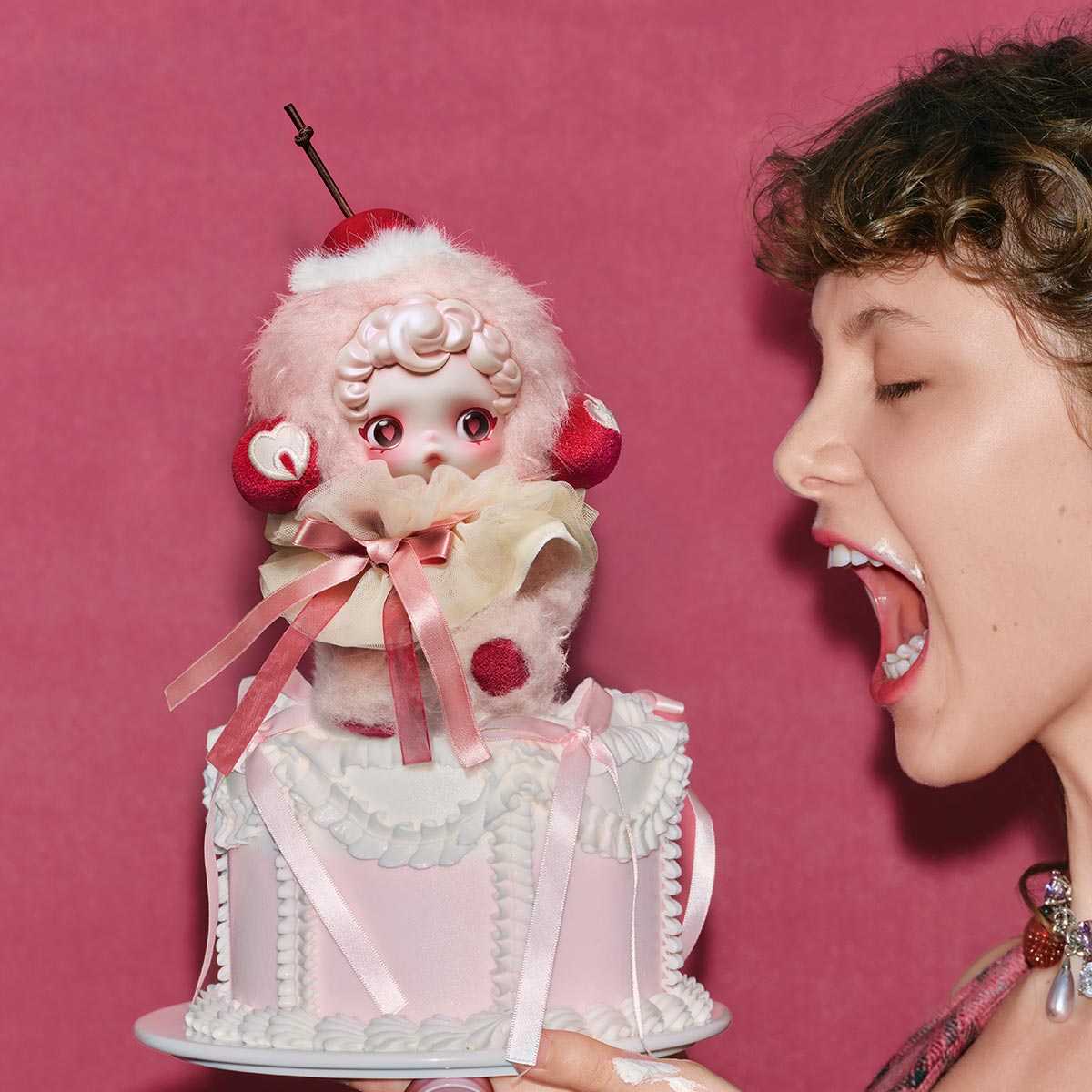 Đồ Chơi Búp Bê Mô Hình Nhân Vật Skullpanda You Found Me! Series Plus POP MART 6941313029347 - Giao Hàng Ngẫu Nhiên