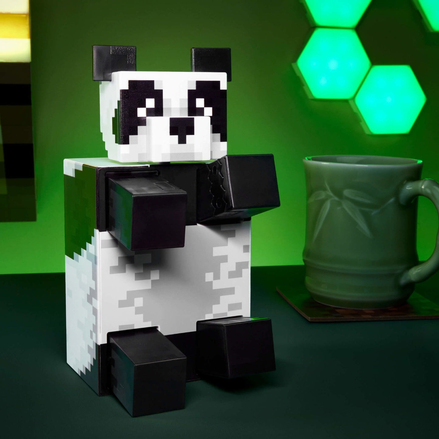 Minecraft Diamond Level Panda Figure - Mô Hình Gấu Trúc Sưu Tầm Cao Cấp - Mattel Creations - Hình ảnh bổ sung 5