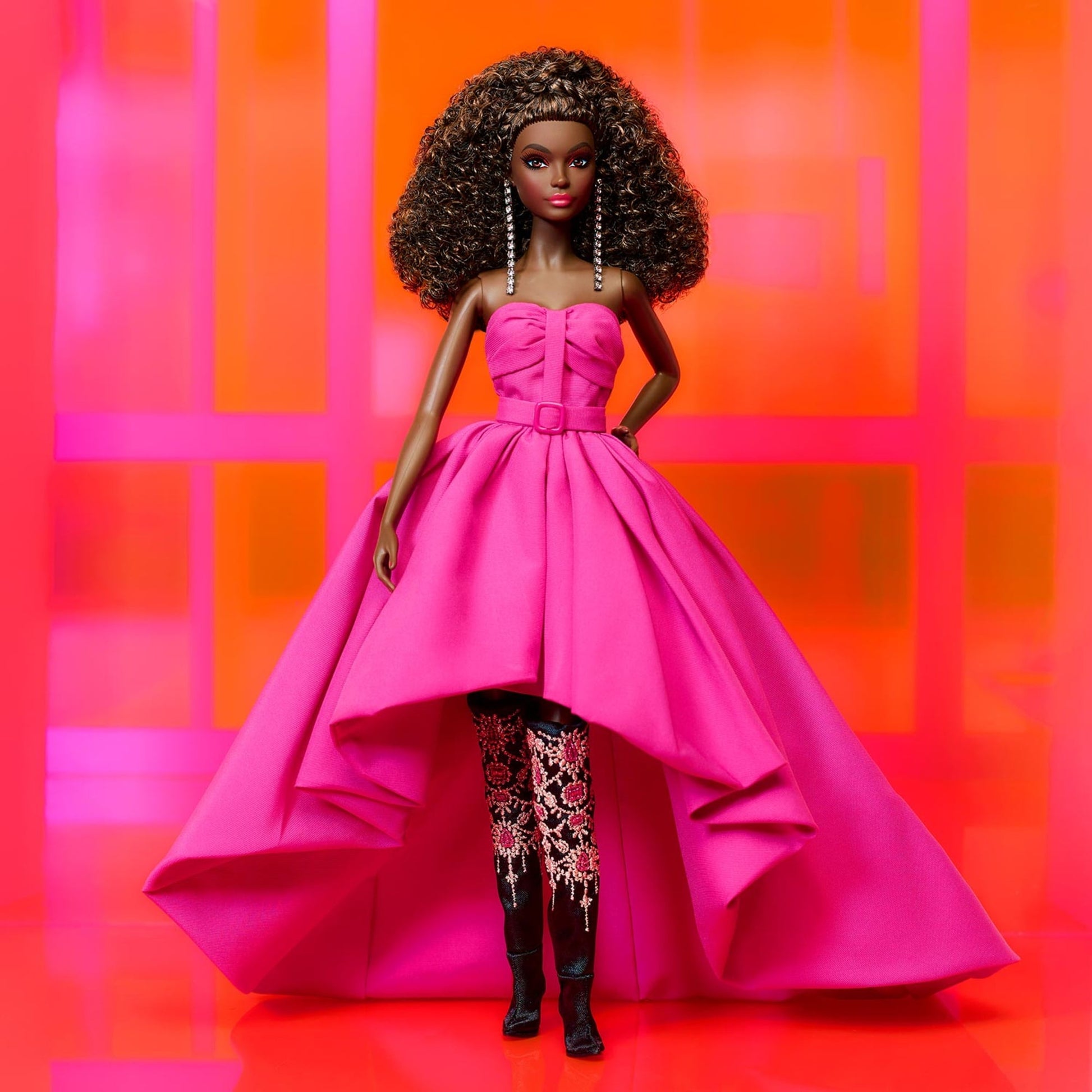 Barbie Pink Collection Doll 4 - Búp bê Sưu tầm Cao cấp - Barbie Signature HBX96 - Hình ảnh bổ sung 6