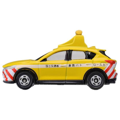 Tomica No. 93 Mazda CX-5 Road Patrol Car