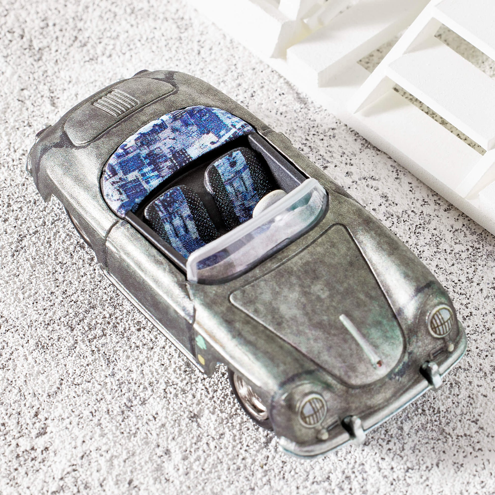 Hot Wheels x Daniel Arsham Porsche 356 “Bonsai” Speedster - Mô hình xe Diecast 1:64 Sưu tầm Cao cấp - Hình ảnh bổ sung 6