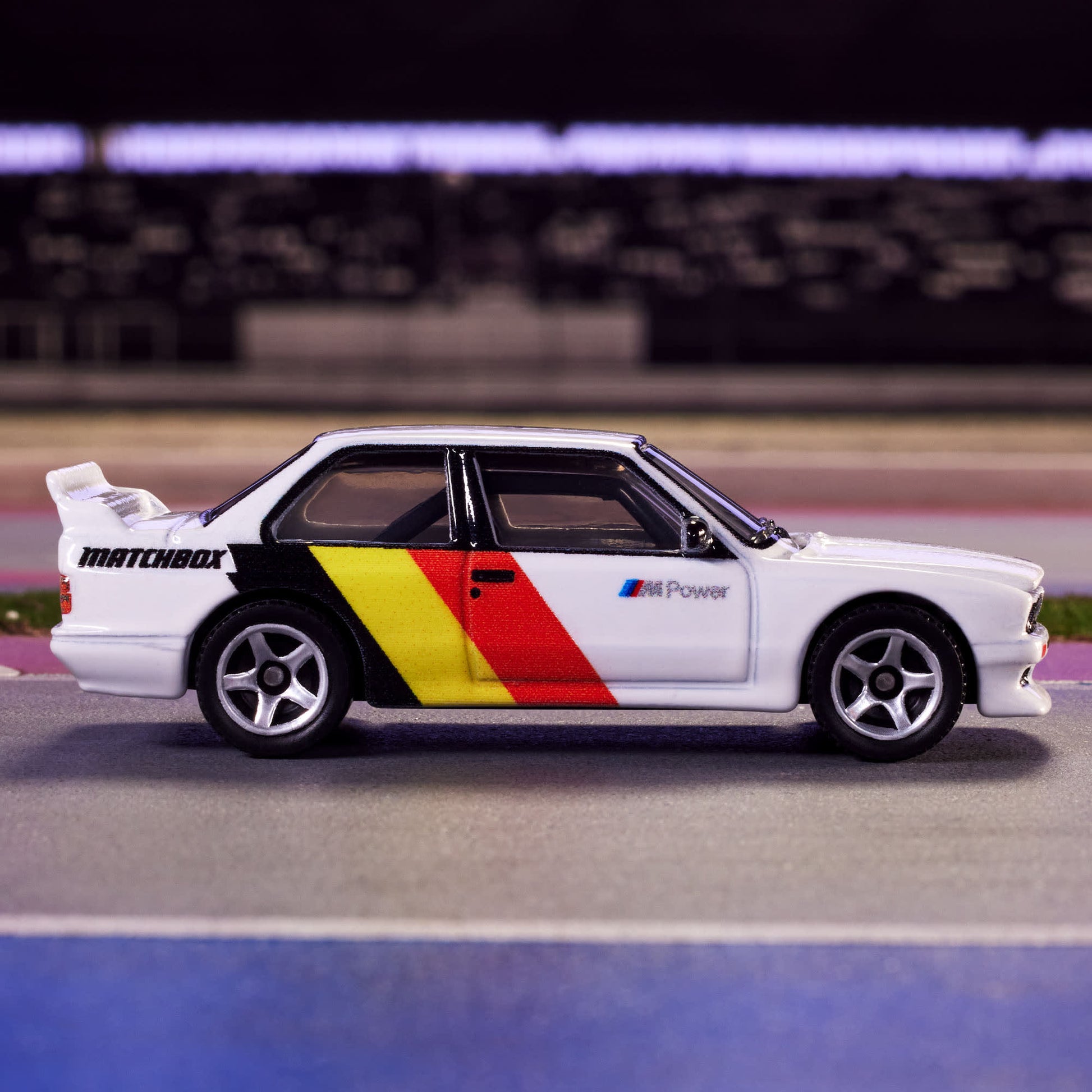 Matchbox 1993 BMW E30 M3 - Xe Mô Hình Tỉ Lệ 1:64 - Matchbox Collectors - Hình ảnh bổ sung 5