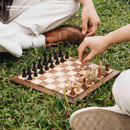 Bộ Cờ Vua Gỗ - Size Du Lịch (Quân cờ sừng)