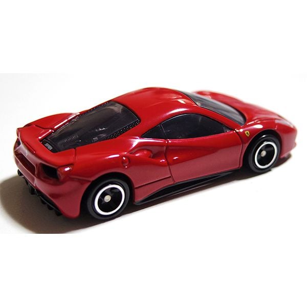 Đồ chơi mô hình xe Tomica No.64 Ferrari 488 GTB