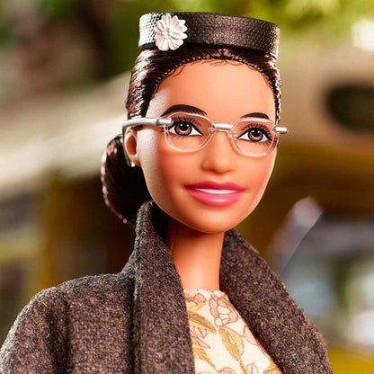 Rosa Parks Barbie Inspiring Women Doll - Búp bê Sưu tầm Hình mẫu Truyền cảm hứng Barbie Signature - Góc nhìn khác 3