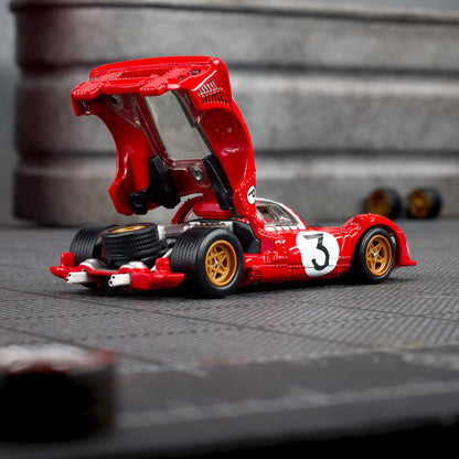 Hot Wheels® Elite 64 1967 Ferrari 330 P4