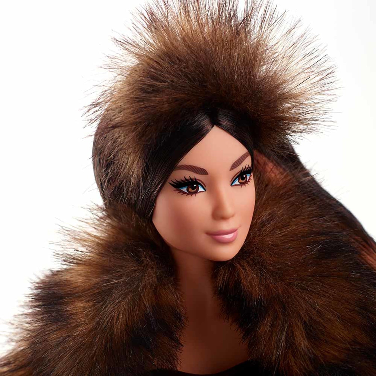 Star Wars Chewbacca x Barbie Doll - Búp Bê Sưu Tầm Cao Cấp Signature - Mattel GMM96 - Hình ảnh bổ sung 9