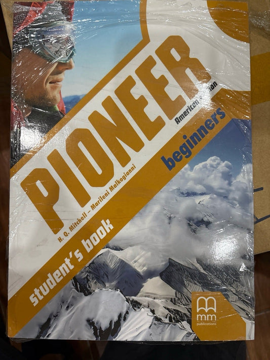 AMERICAN PIONEER BEGINNERS STUDENT'S BOOK