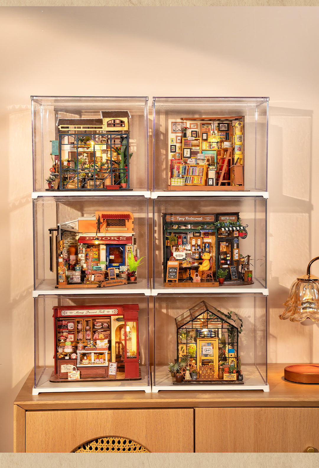 Rolife DIY Miniature Dollhouse - Emily's Flower Shop DG145 - Mô Hình Nhà Búp Bê Tự Làm - Rolife