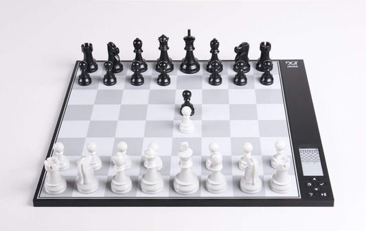 DGT Centaur Chess Computer - Máy chơi cờ vua điện tử thông minh - DGT - Hình ảnh chi tiết 2