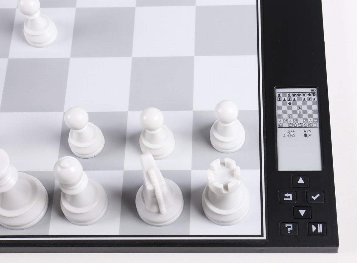 DGT Centaur Chess Computer - Máy chơi cờ vua điện tử thông minh - DGT DGT - ảnh 1 - Electronic Chess