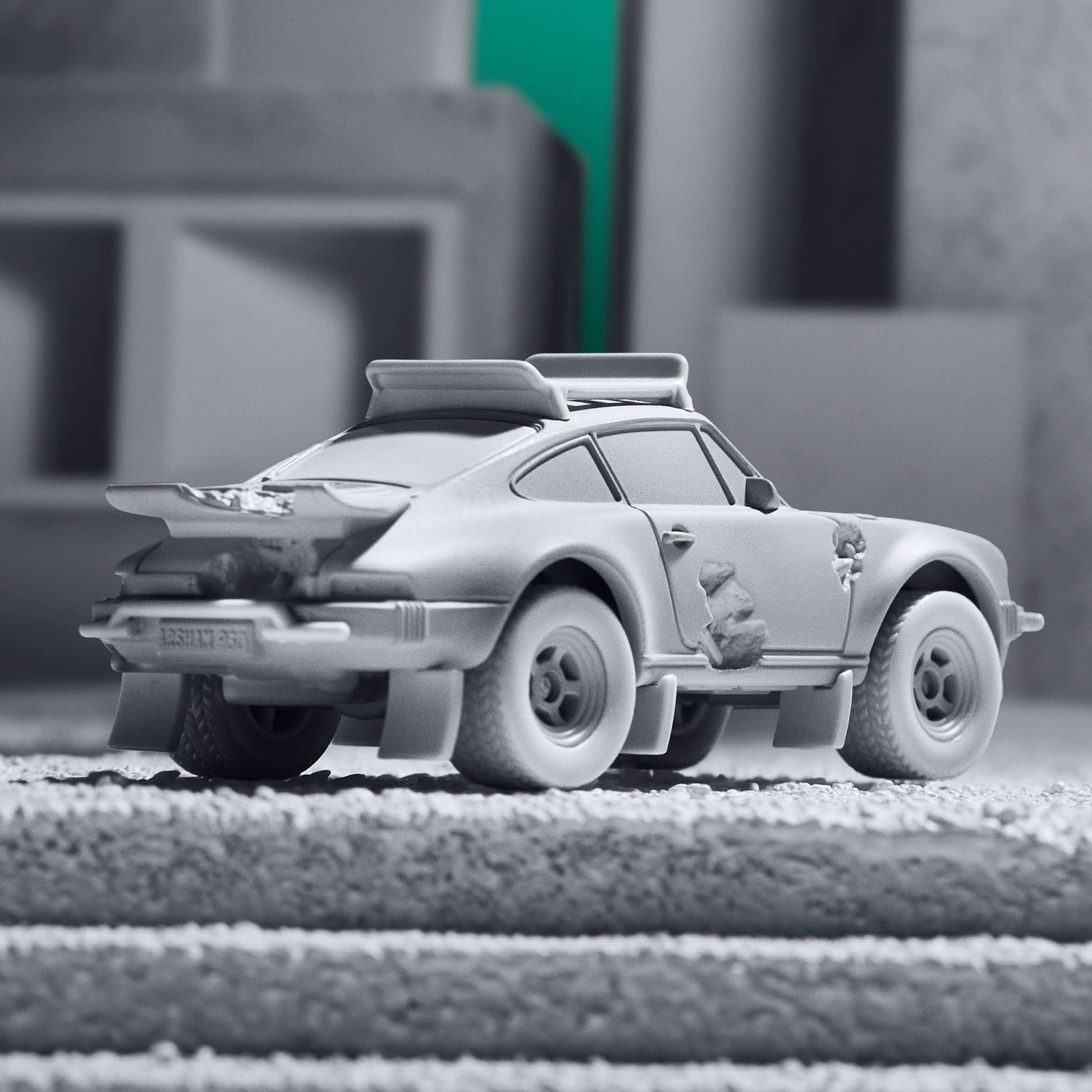 Hot Wheels x Daniel Arsham Eroded Porsche Safari - Mô Hình Xe 1:64 Giới Hạn Mattel Creations - Hình ảnh chi tiết 2