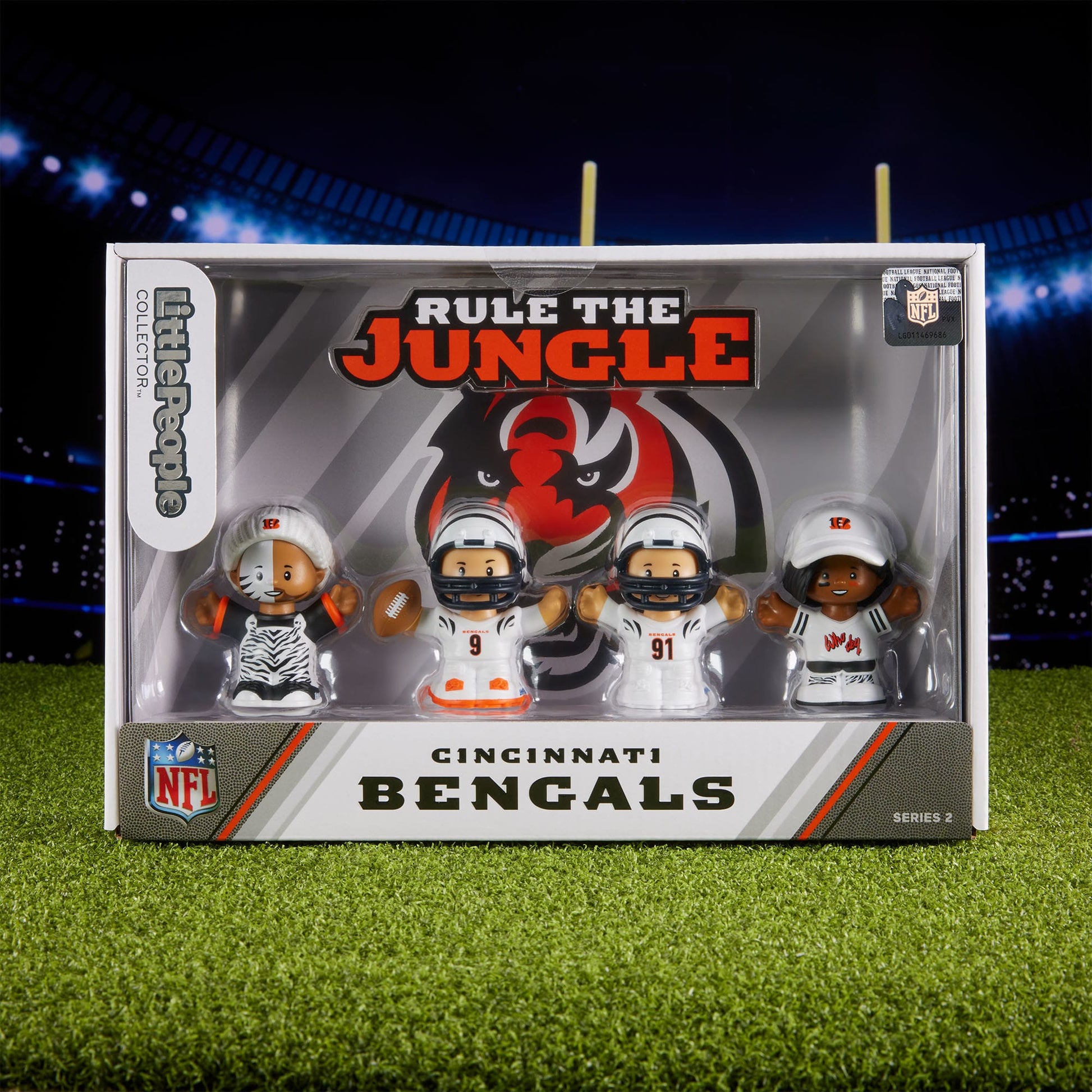 Little People Collector Cincinnati Bengals Alternate Jersey Figure Set - Bộ Mô Hình Cầu Thủ NFL Sưu Tầm Mattel - Hình ảnh bổ sung 5