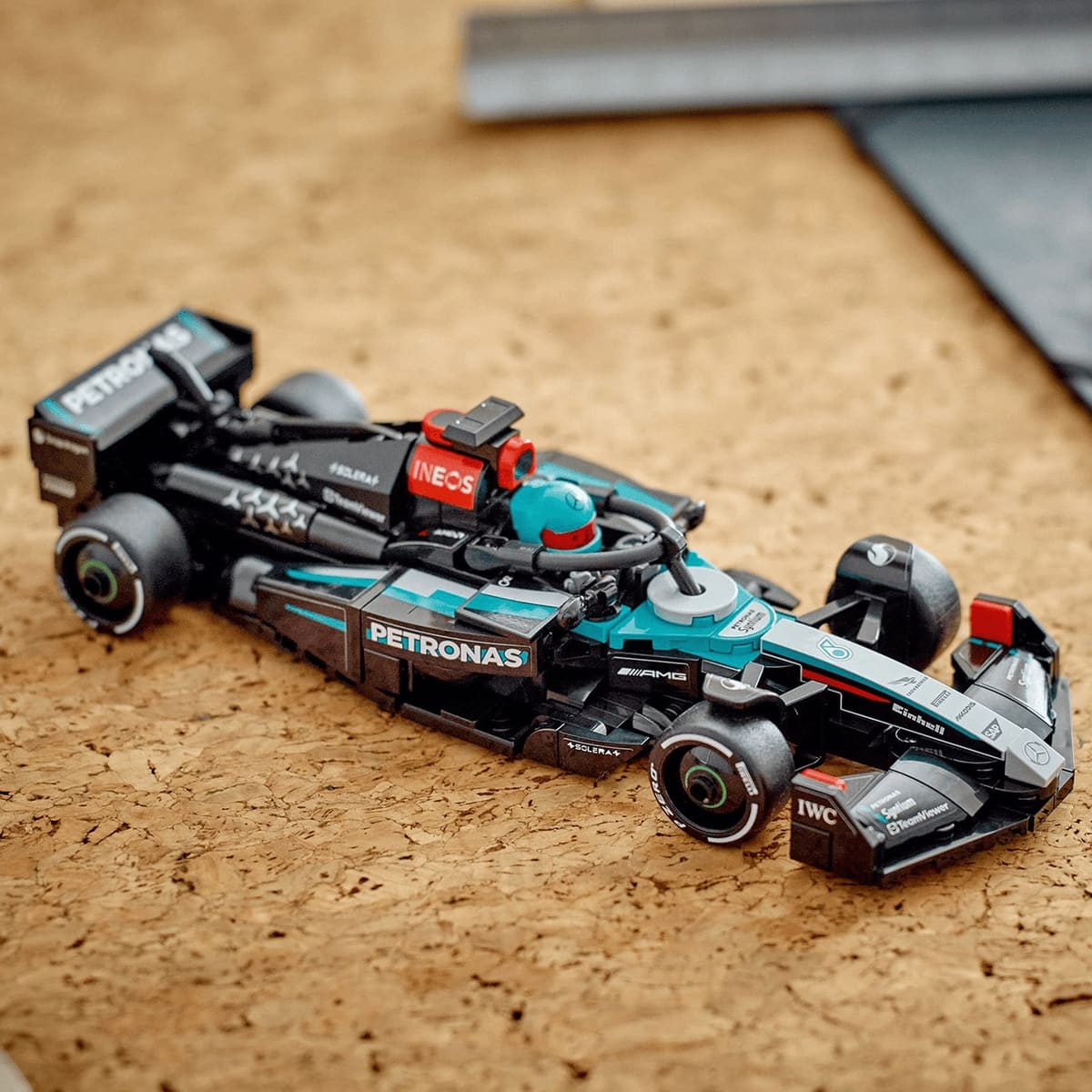 Đồ Chơi Lắp Ráp Xe Đua Mercedes-Amg F1-W15 LEGO SPEED CHAMPIONS 77244